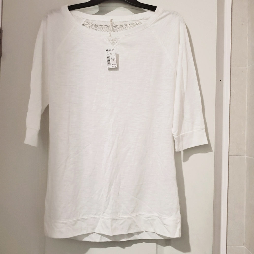 Nine 1 Eight White 3/4 White Top Full Lace Back M